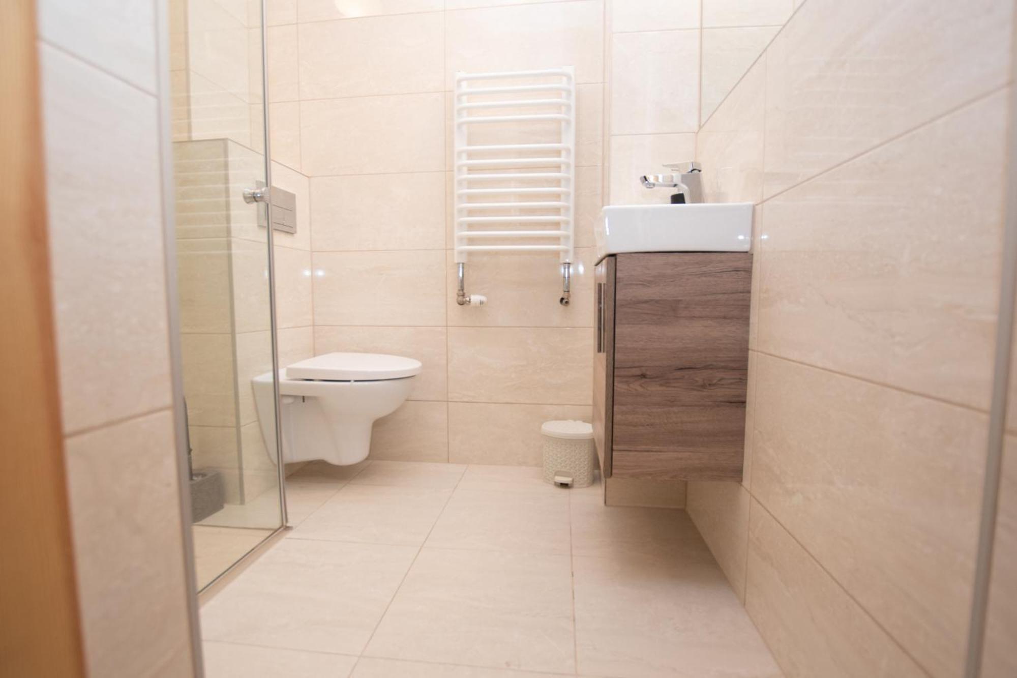 Pod Hawraniem Hotel Jurgów Kültér fotó