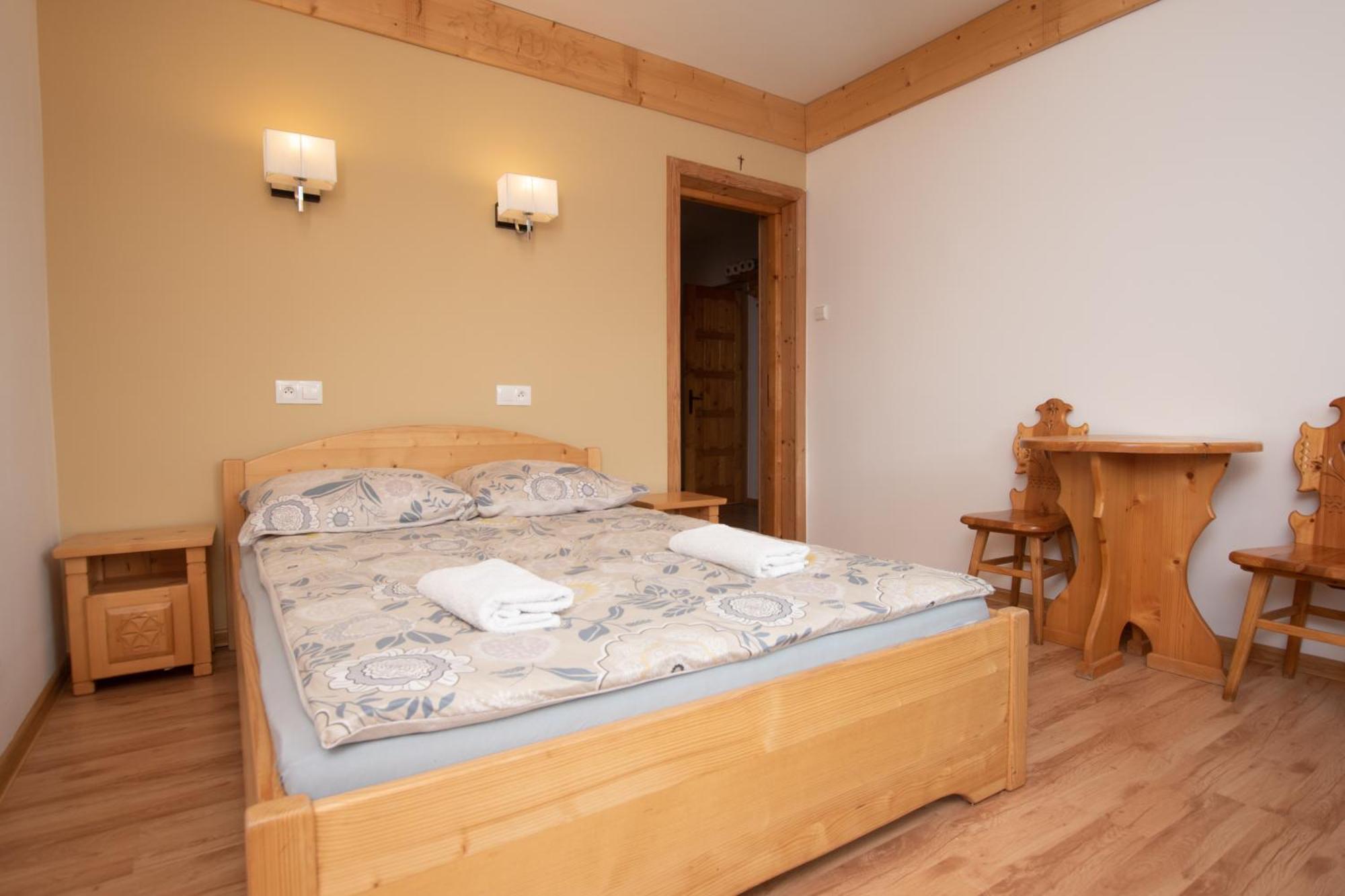 Pod Hawraniem Hotel Jurgów Kültér fotó
