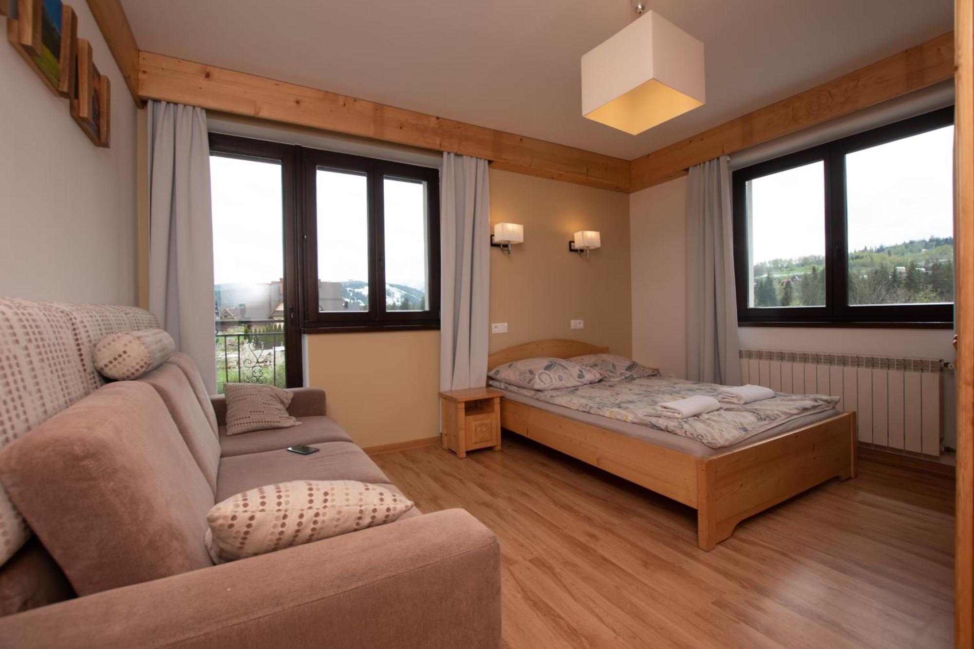 Pod Hawraniem Hotel Jurgów Kültér fotó