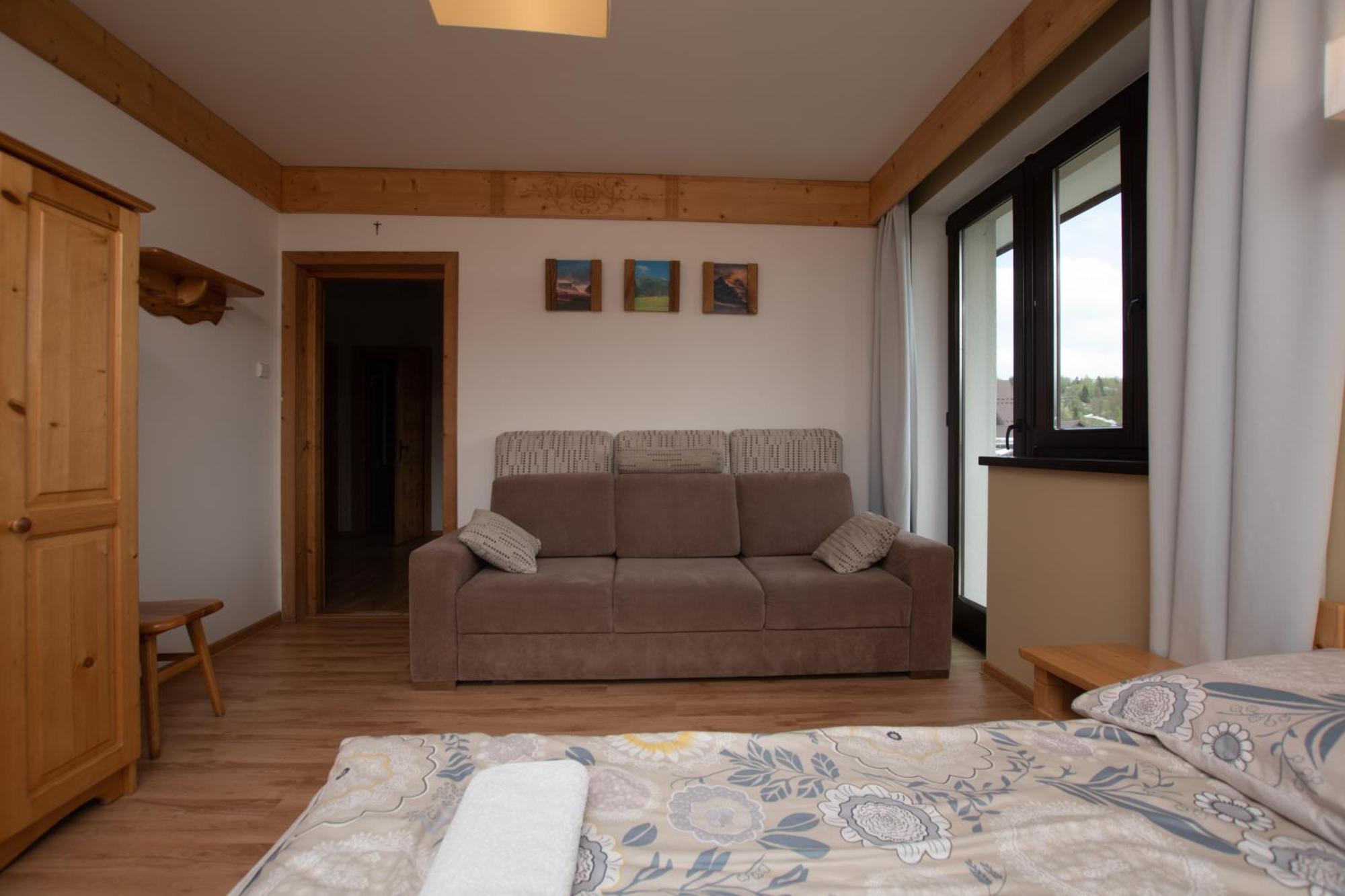 Pod Hawraniem Hotel Jurgów Kültér fotó